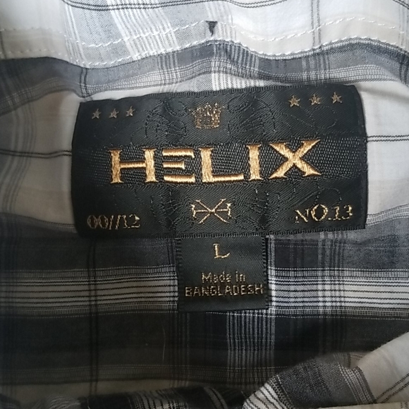 Button Down Collared Longsleeve Shirt, Plaid - Picture 6 of 6